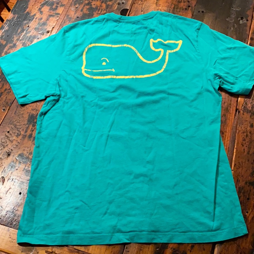 Classic short sleeve vineyard vine t-shirt